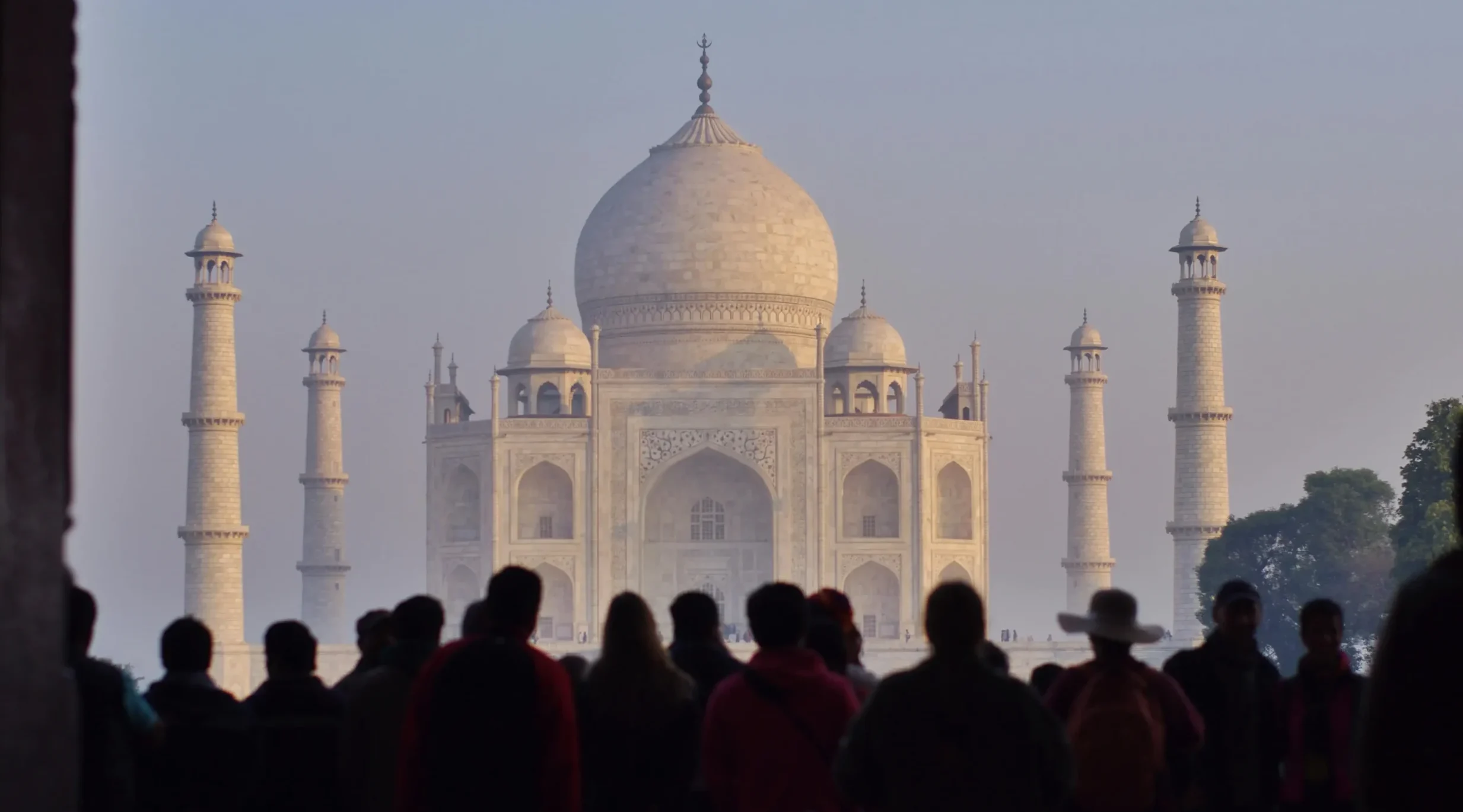 Taj Mahal Tour By Gatiman